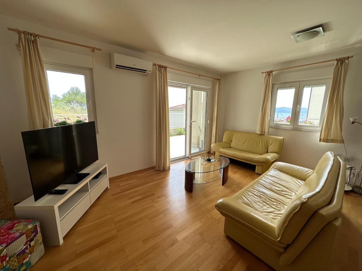Aurora Luxury Apartment Trogir Exterior photo